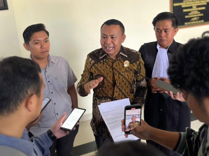 Eksepsi Tak Dijawab Substansial, Penasehat Hukum Soroti Tanggapan Jaksa di Sidang Molotov