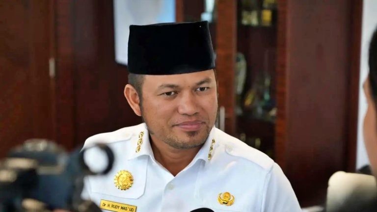 Gubernur Rudy Pastikan Program BST Tersalur Hingga Pelosok Kaltim