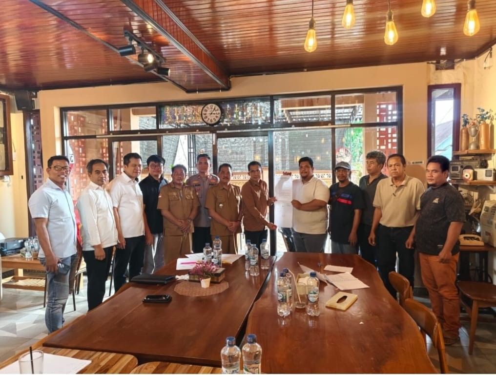 Jalan Rusak Jadi Sorotan, Warga dan Perusahaan Sepakati Aturan Truk ODOL