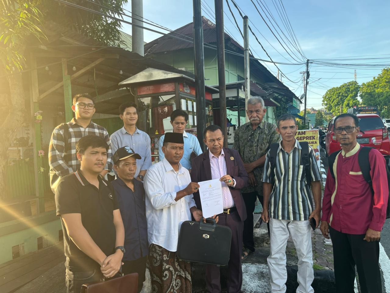 Warga Amborawang Adukan Dugaan Penyalahgunaan Wewenang Oknum TNI ke POMDAM