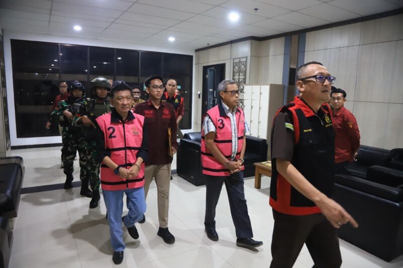 Penambangan Ilegal di Lahan Transmigrasi, Kejati Kaltim Tindak Dua Mantan Kadis